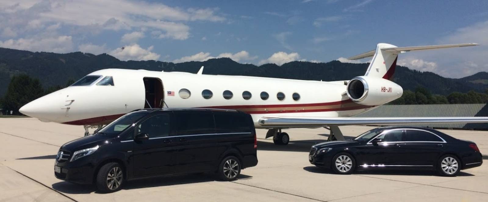 MEET AND GREET SERVICE VIP Tarmac Assistance