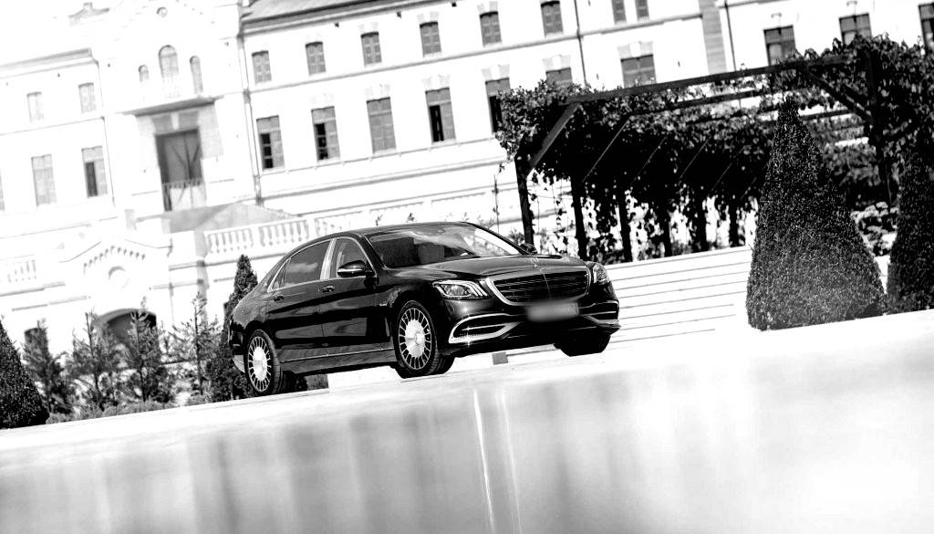 Luxury Hourly Chauffeur Services in Cannes and the French Riviera with Avantgarde Limousines Luxury Hourly Chauffeur Services in Cannes and the French Riviera with Avantgarde Limousines