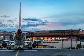 Toulon-Hyères International Airport Transfers with private driver