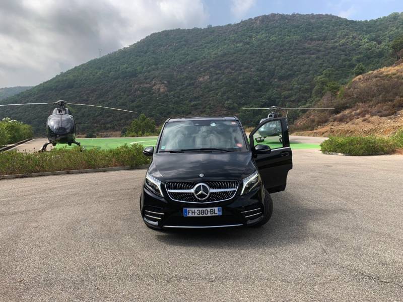 Limousine Service in Marseille Arrive on time and in style with our Marseille chauffeur service