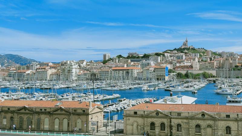 Corporate Chauffeur Service in Marseille Provence