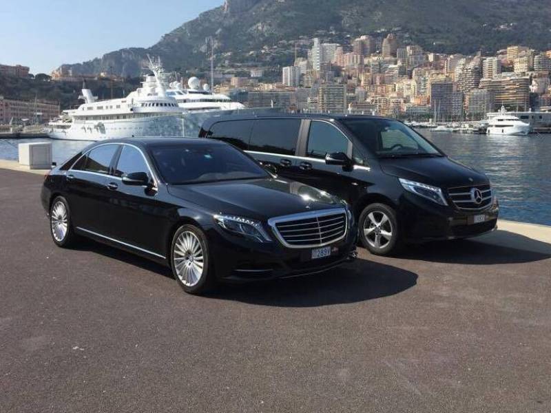 Hire a Chauffeured car service and limousine private driver in Monaco and French Riviera